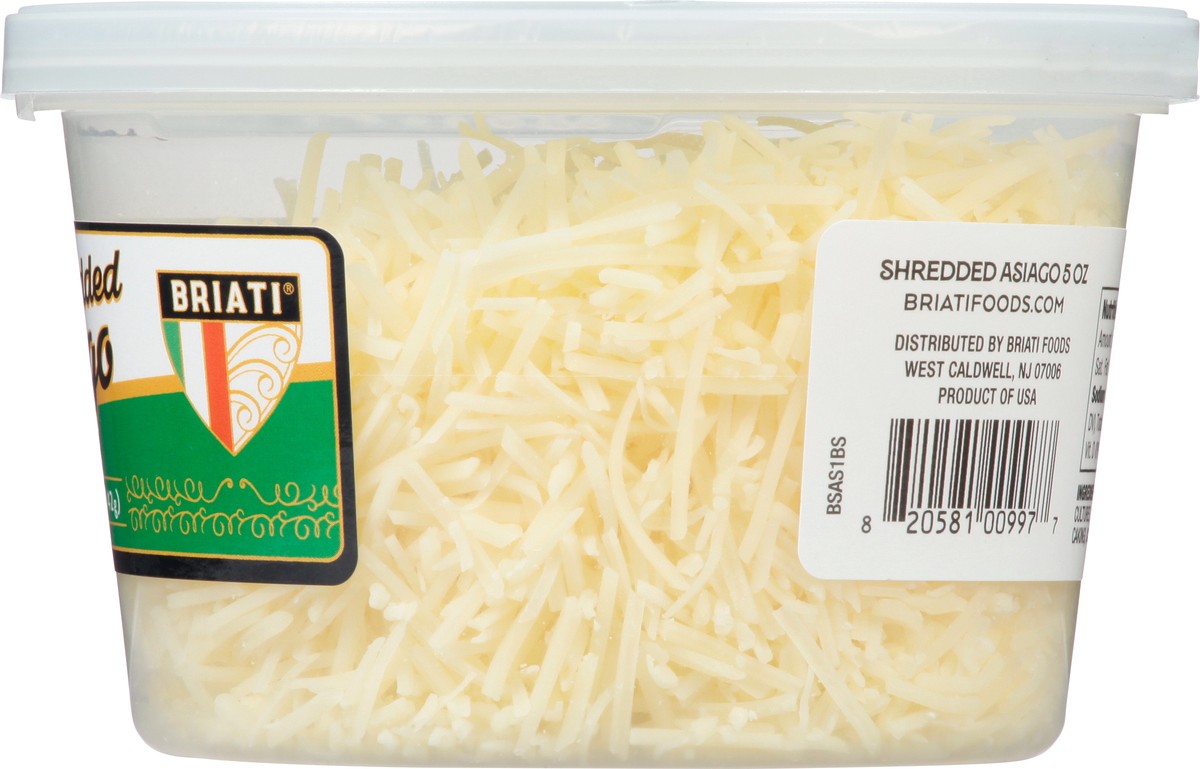 slide 8 of 9, Briati Cheese, 5 oz