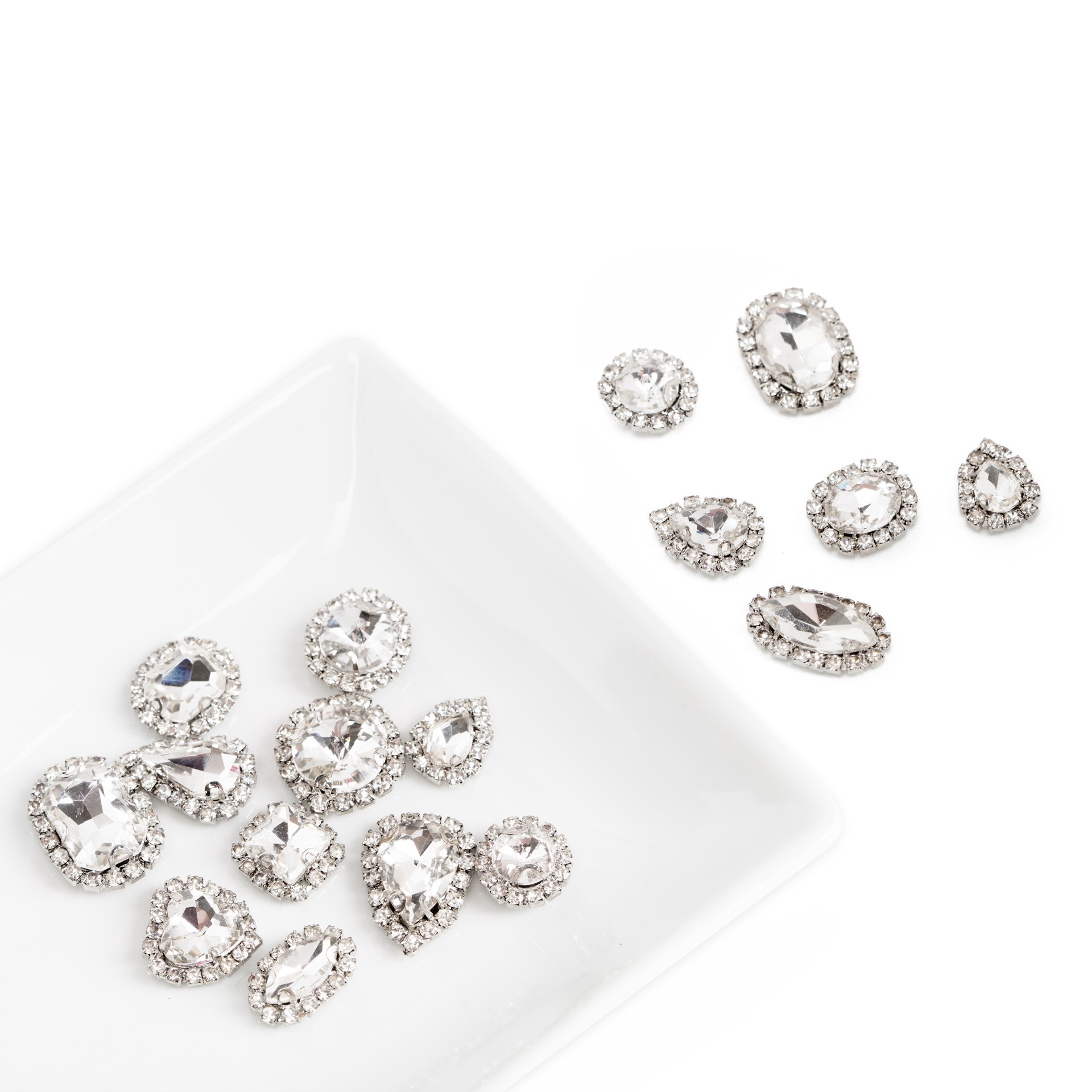 slide 5 of 7, Cousindiy Silver Cupchain Crystal Glass Sew-On Rhinestones, 17ct., 17 ct