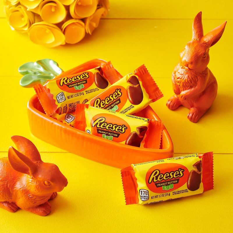 slide 3 of 7, Reese's Milk Chocolate Peanut Butter Eggs Easter Candy Basket Stuffers - 7.2oz/6ct, 6 ct; 7.2 oz