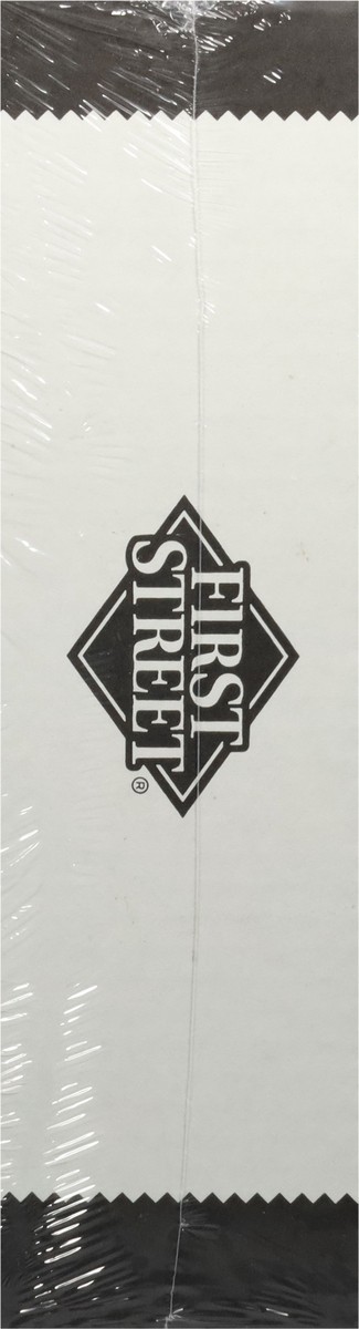 slide 13 of 13, First Street Iw Blueberry Muffin, 48 oz