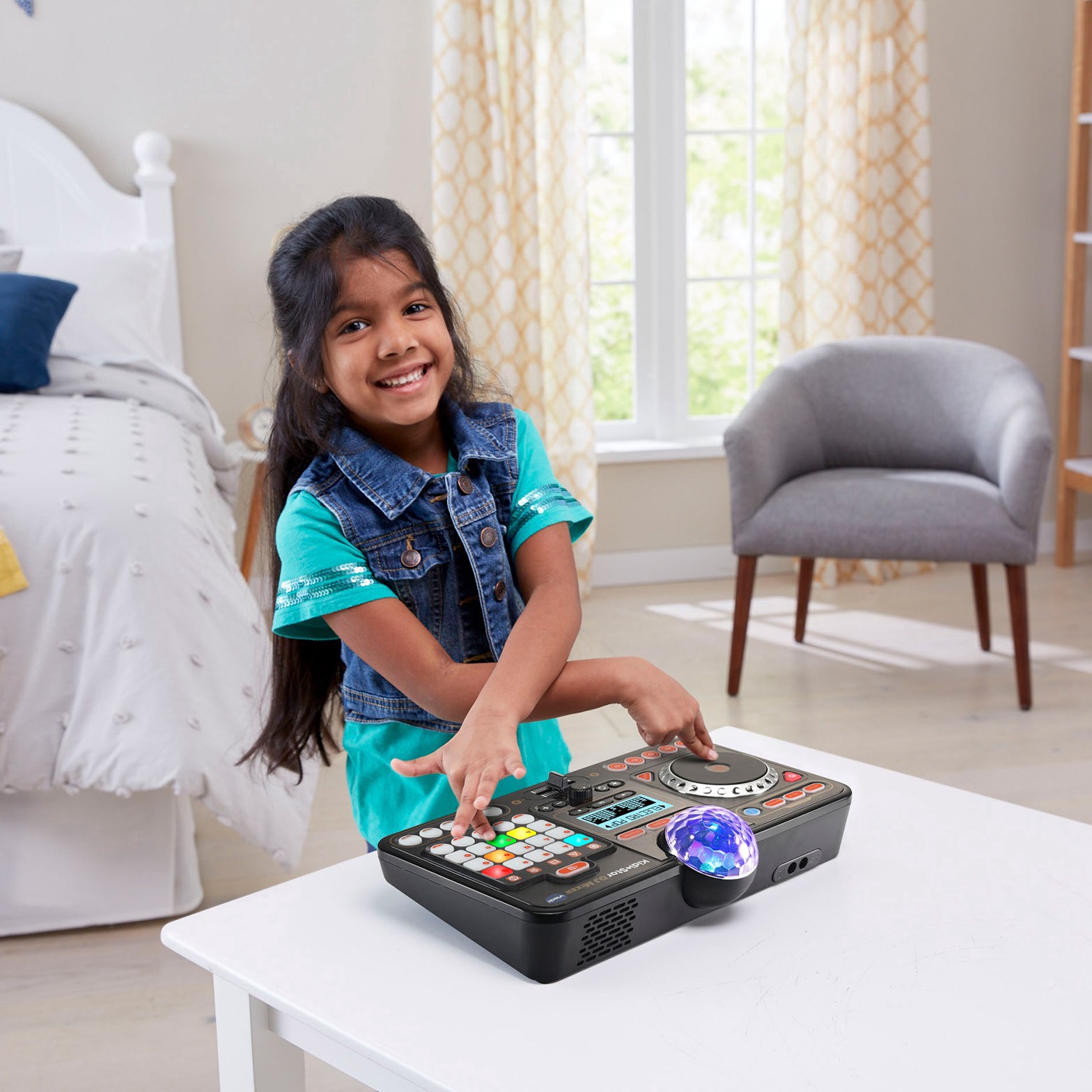 slide 4 of 5, Vtech Electronics Hk Ltd VTech KidiStar DJ Mixer Sound-Mixing Music Maker with Party Lights, 1 ct