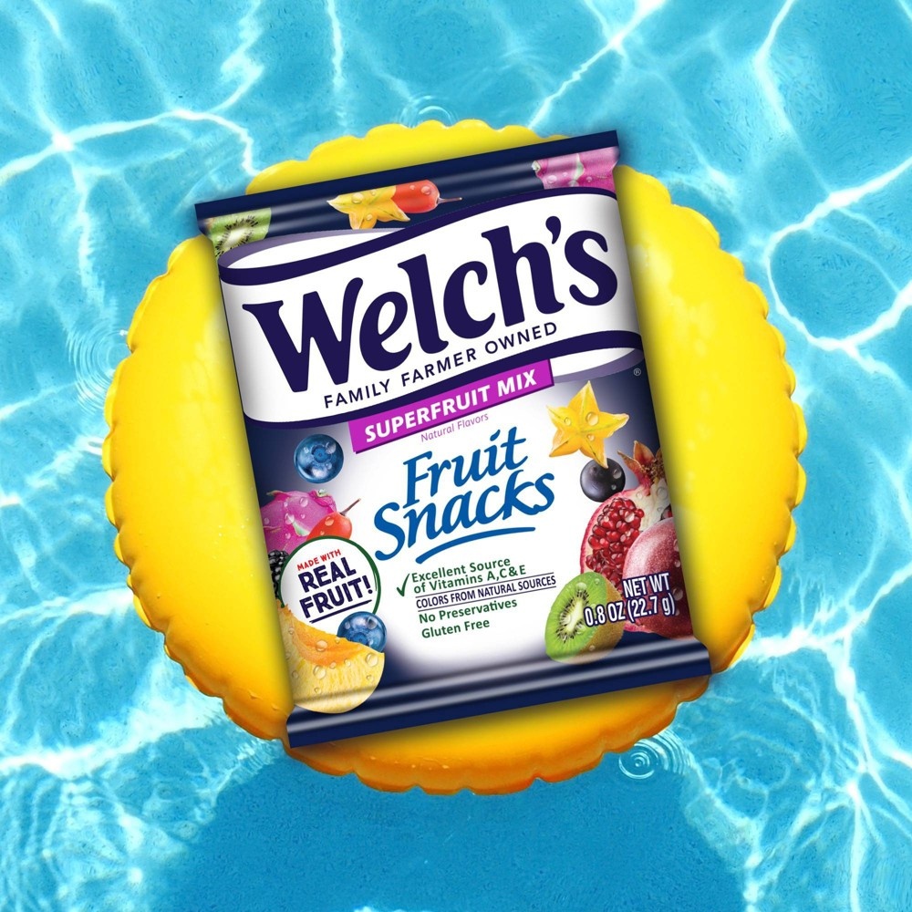 slide 3 of 5, Welch's Super Fruit Snacks - 22ct, 22 ct