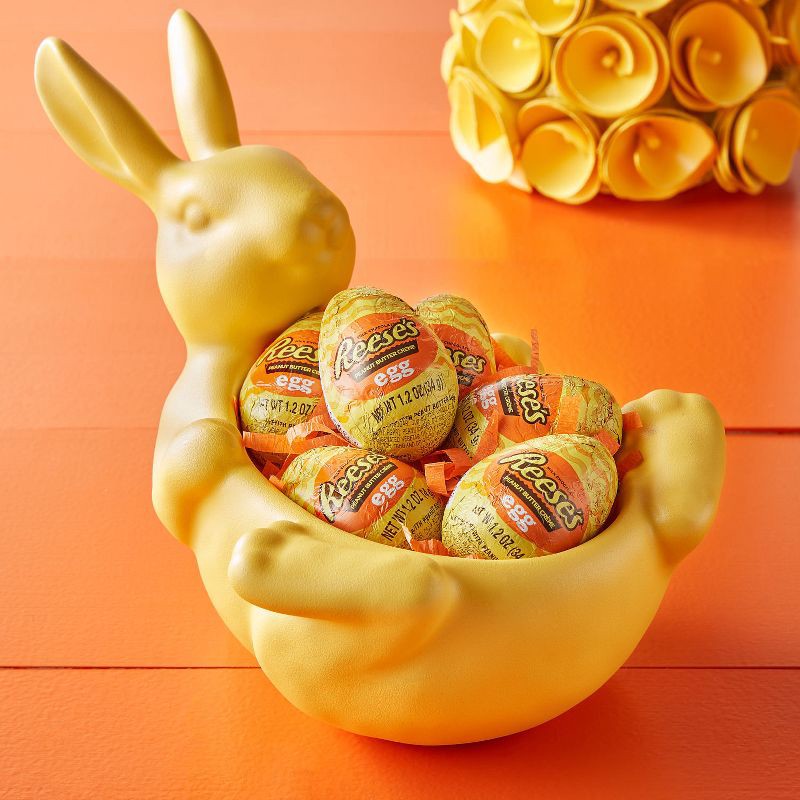 slide 5 of 6, Reese's Milk Chocolate Peanut Butter Crème Easter Candy Egg - 1.2oz, 1.2 oz