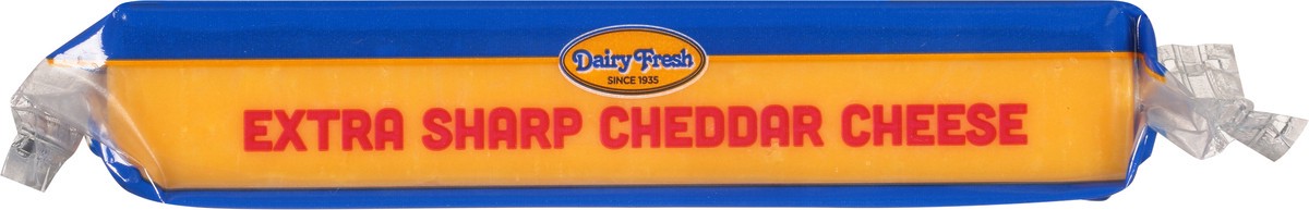 slide 4 of 9, Dairy Fresh Chunk Cheese, 8 oz