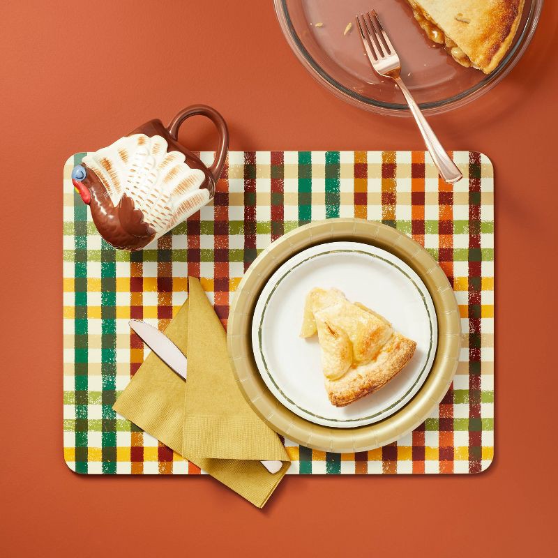 slide 2 of 2, 8.5" 20ct Dinner Paper Plates Gold - Spritz, 20 ct