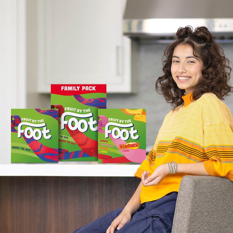 slide 7 of 12, Fruit by the Foot Tie Dye Fruit Snacks - 6ct, 6 ct