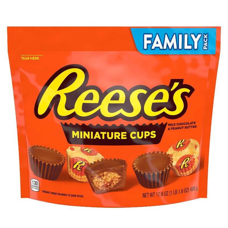 slide 1 of 6, Reese's Miniatures Milk Chocolate Peanut Butter Cups Candy - 17.6oz, 17.6 oz