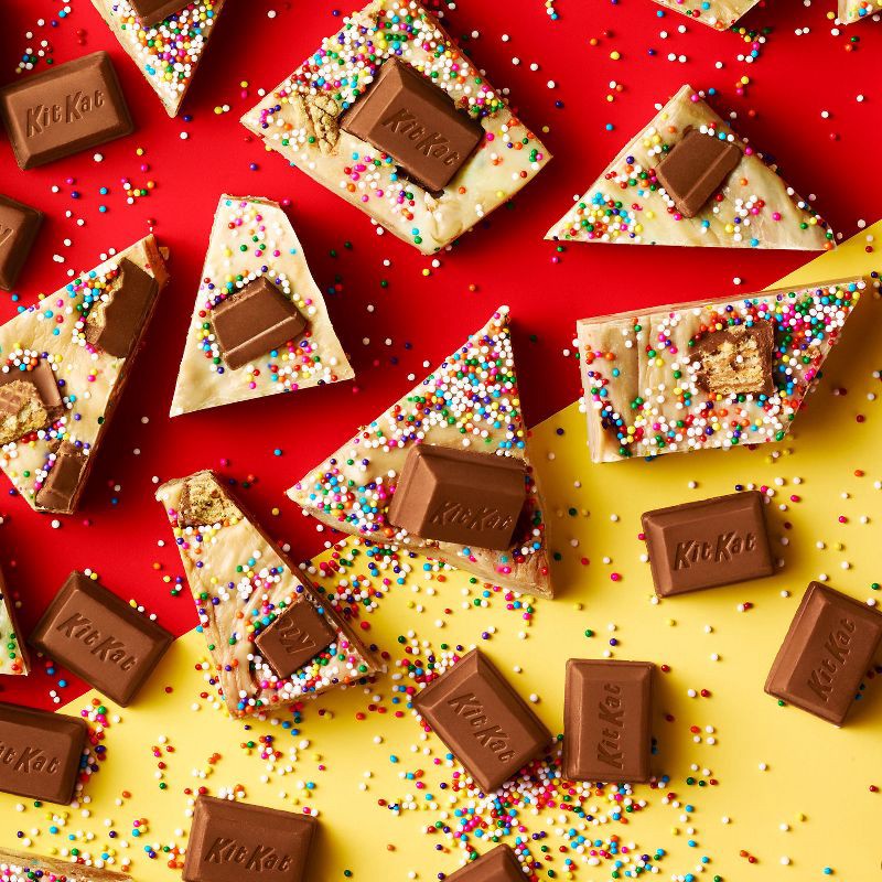slide 2 of 7, Kit Kat Minis Unwrapped Milk Chocolate Wafer Candy - 7.6oz, 7.6 oz