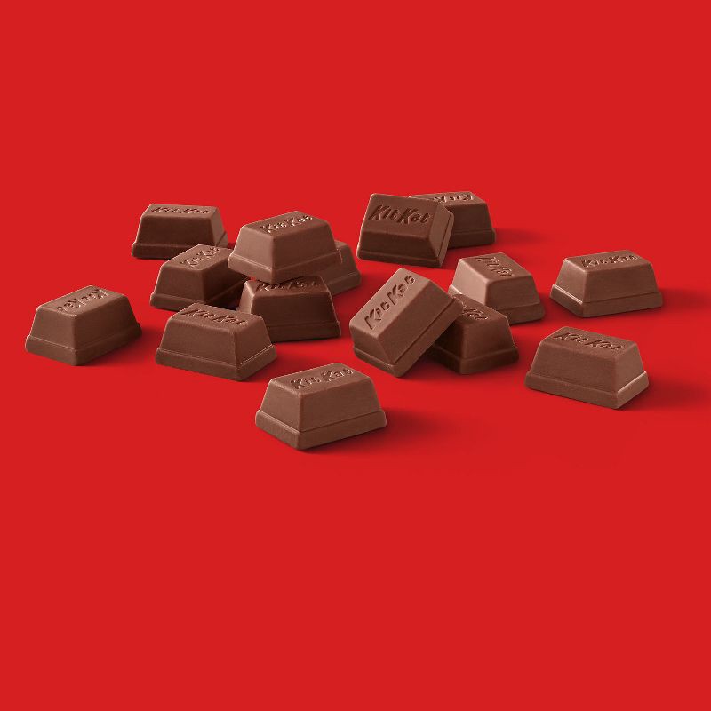 slide 3 of 7, Kit Kat Minis Unwrapped Milk Chocolate Wafer Candy - 7.6oz, 7.6 oz