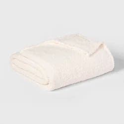 Twin/Twin XL Faux Shearling Bed Blanket White - Room Essentials™: Plush, Midweight, Machine Washable, 300 Thread Count