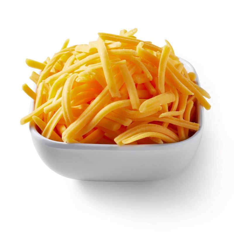 slide 3 of 3, Shredded Medium Cheddar Cheese - 8oz - Good & Gather™, 8 oz