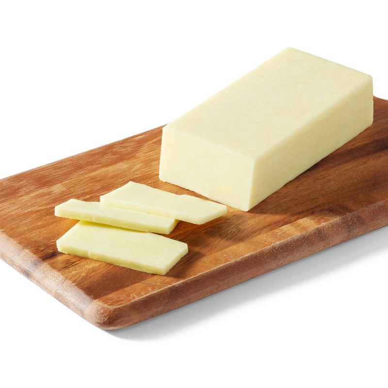 slide 3 of 3, Extra Sharp White Cheddar Cheese - 8oz - Good & Gather™, 8 oz