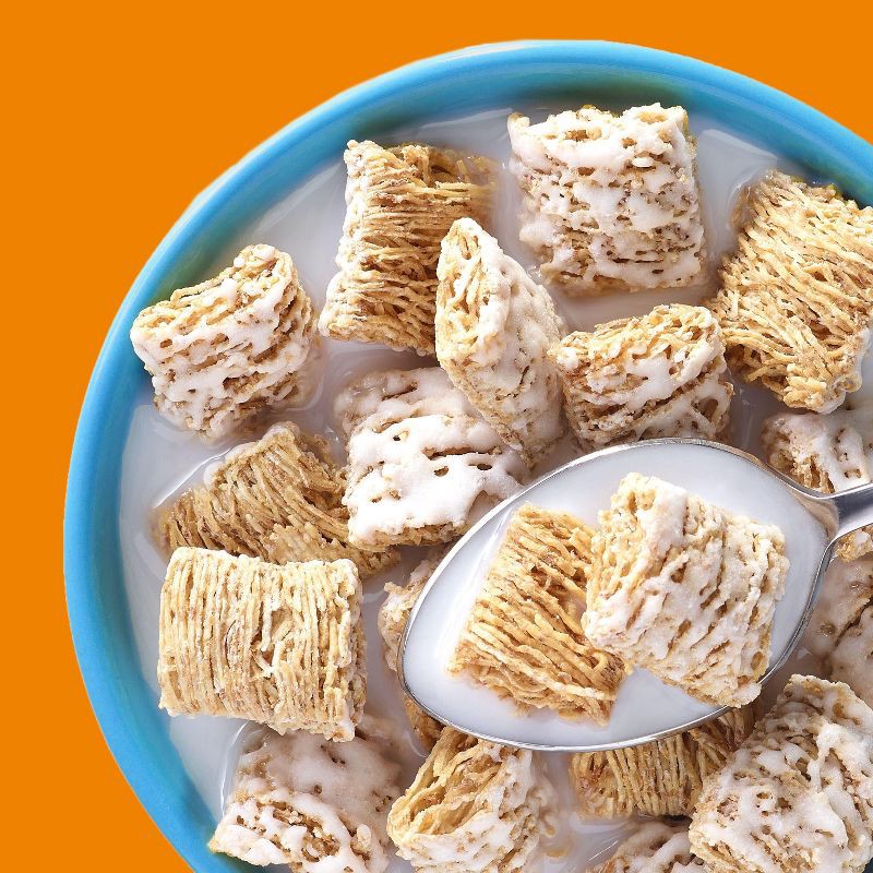 slide 3 of 11, Frosted Mini-Wheats Frosted Mini Wheats Breakfast Cereal - 23oz - Kellogg's, 23 oz