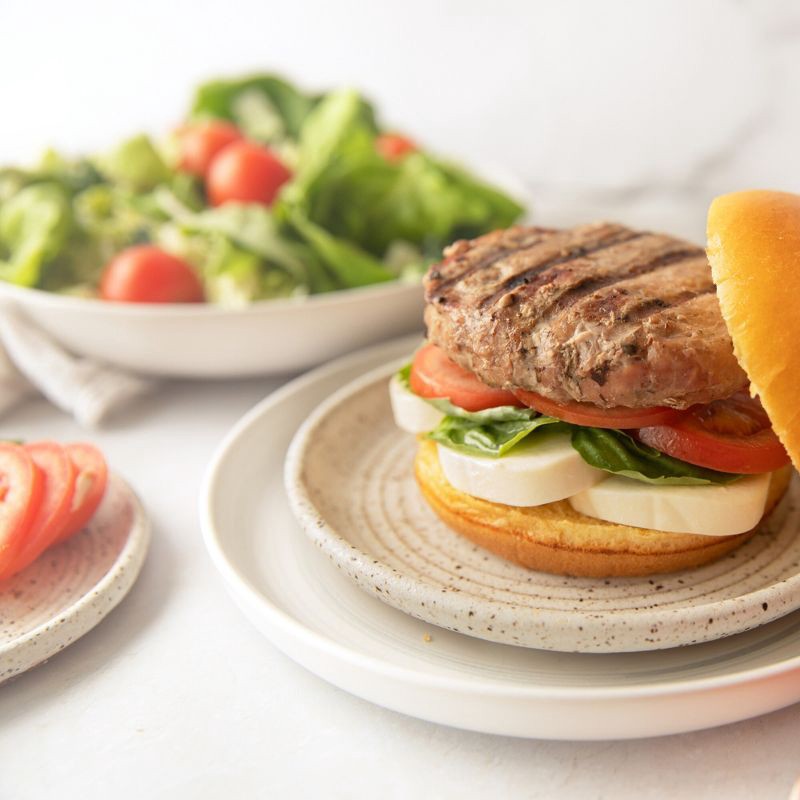 slide 3 of 6, Shady Brook Farms Savory Seasoned Turkey Burger Patties - 18.8oz/4ct, 18.8 oz, 4 ct