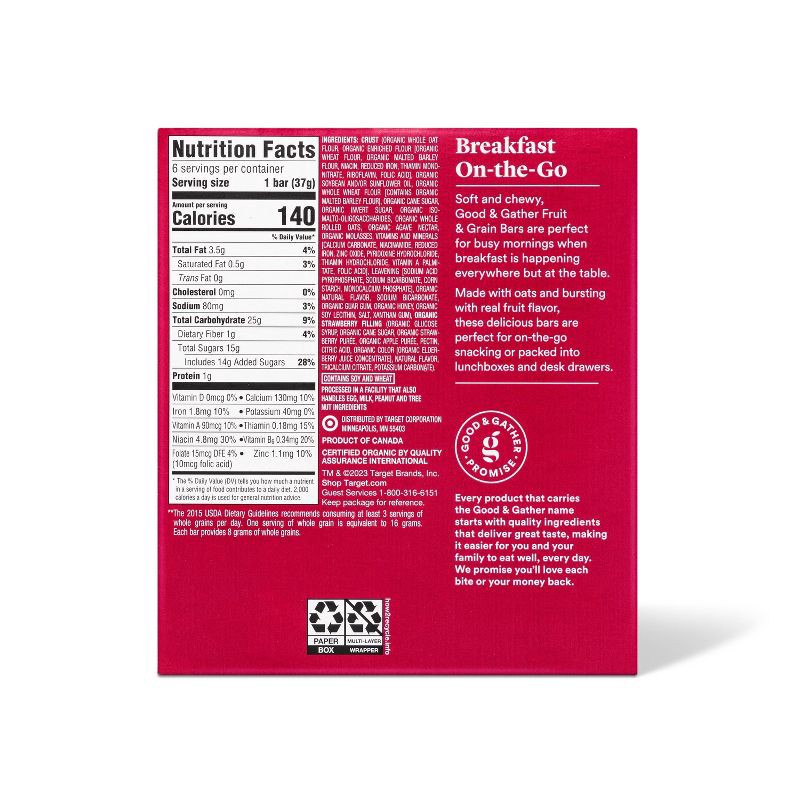 slide 2 of 4, Organic Whole Grain Strawberry Fruit & Grain Bars - 6ct - Good & Gather™, 6 ct