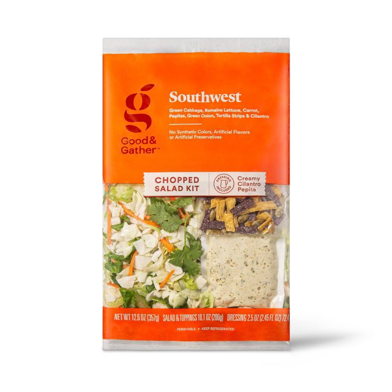 slide 1 of 4, Southwest Chopped Salad Kit - 12.6oz - Good & Gather™, 12.6 oz