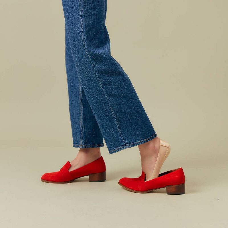 slide 6 of 6, Peds Women's Cushion Heel 2pk Liner Socks - Beige Nude 5-10: No Show, Hidden Gel Grip, Stretch Knit, 2 ct