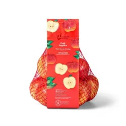 Fresh Fuji Apples - 3lb Bag - Good & Gather™