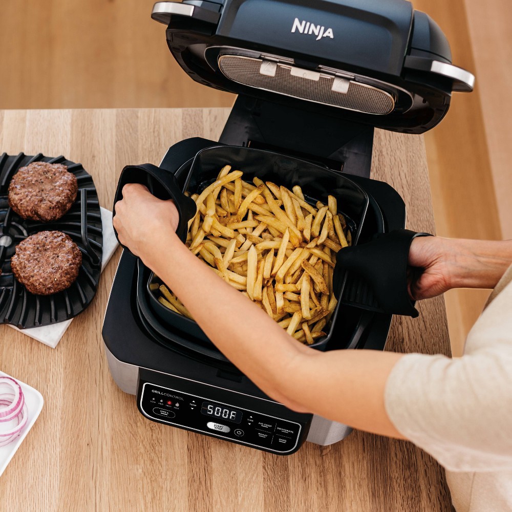 slide 3 of 8, Ninja Foodi 4qt 5-in-1 Indoor Grill and Air Fryer - AG301, 4 qt