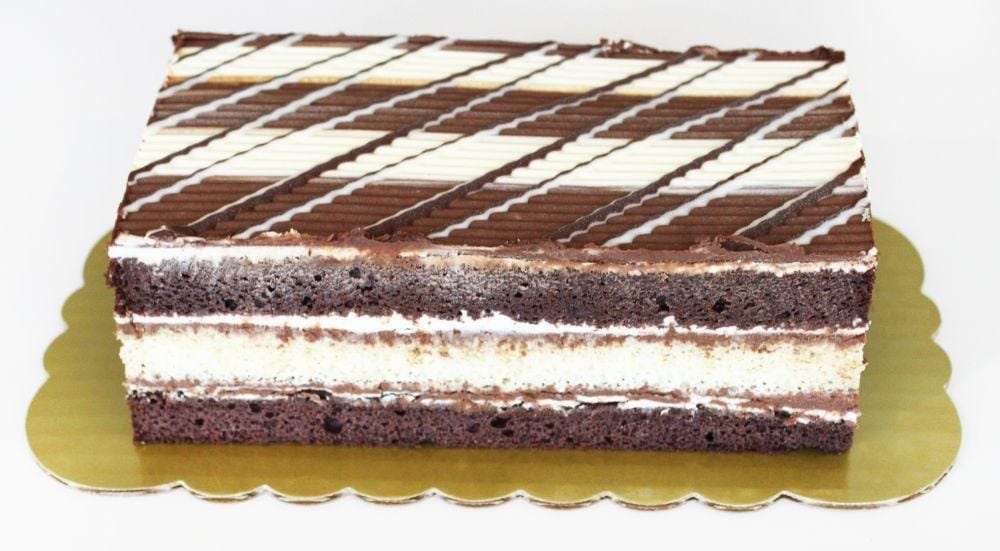 slide 1 of 1, Bakery Fresh Goodness Triple Chocolate Tiger Cake, 31 oz