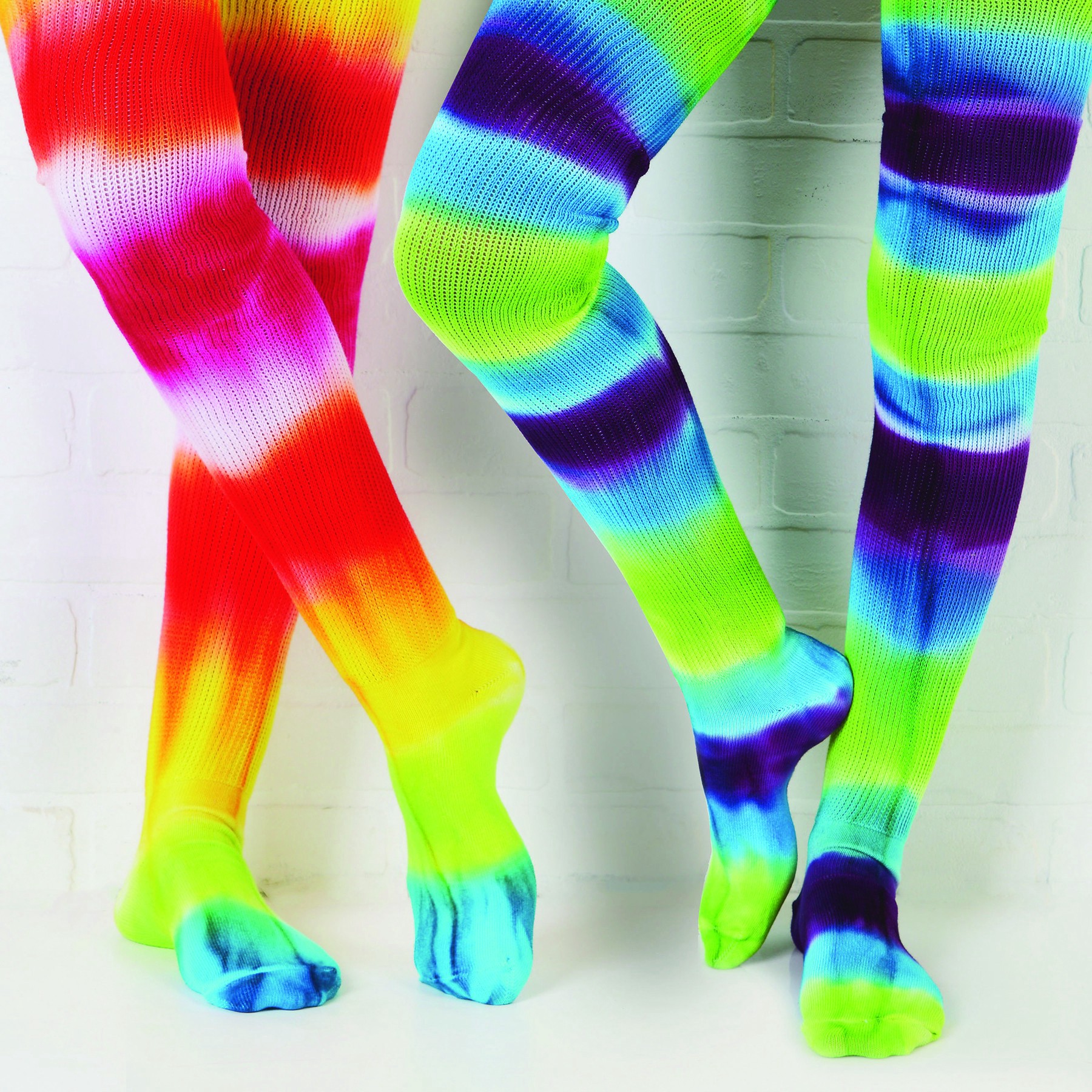 slide 7 of 7, Tulip One-Step Tie-Dye Kit, Medium, 1 ct