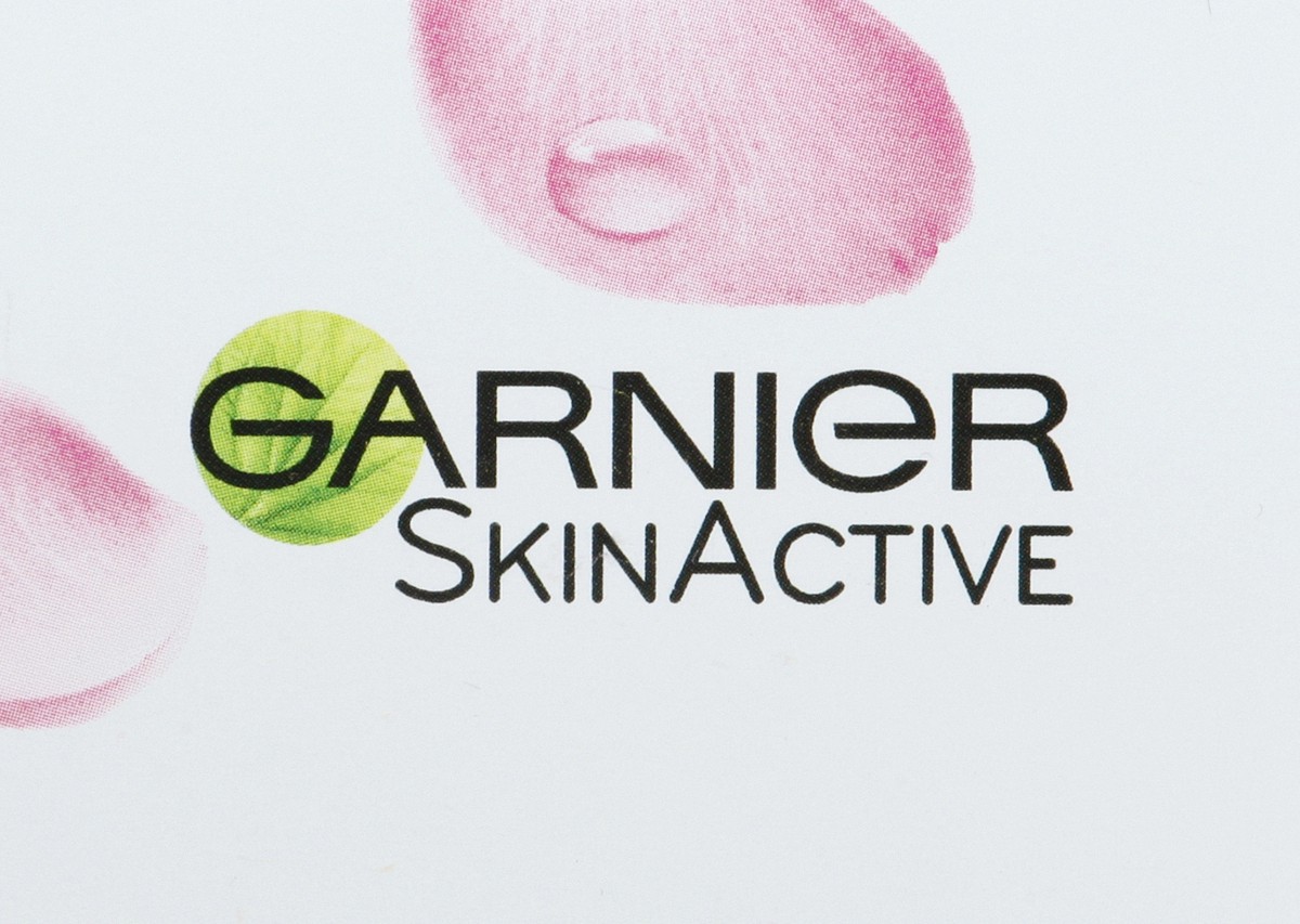 slide 6 of 10, Garnier Moisture Gel 2.4 oz, 2.4 oz