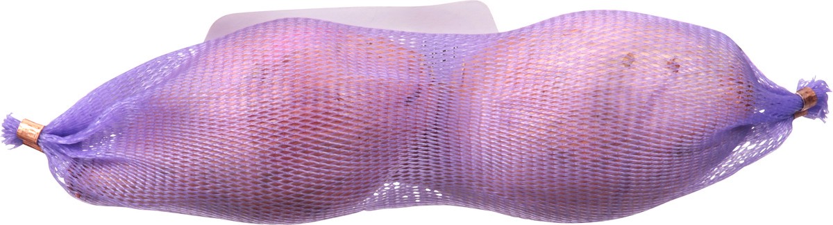 slide 9 of 12, Spice World Fresh Shallots 3 oz, 3 oz