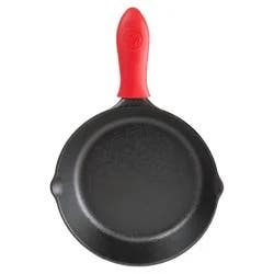 Lodge Skillet With Silicone Holder