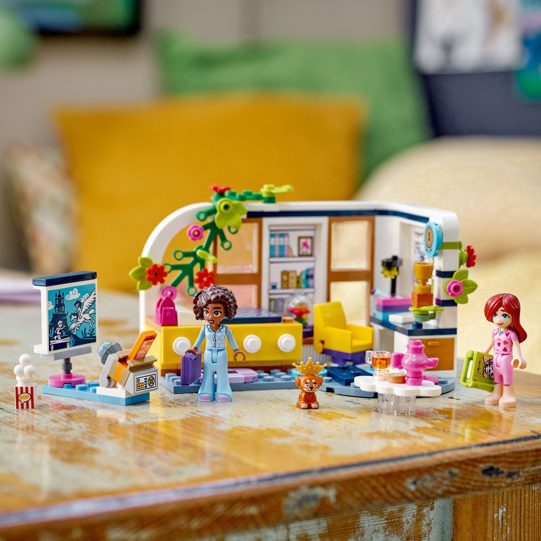 slide 11 of 21, Lego Friends Aliya's Room Playset, 209 pc