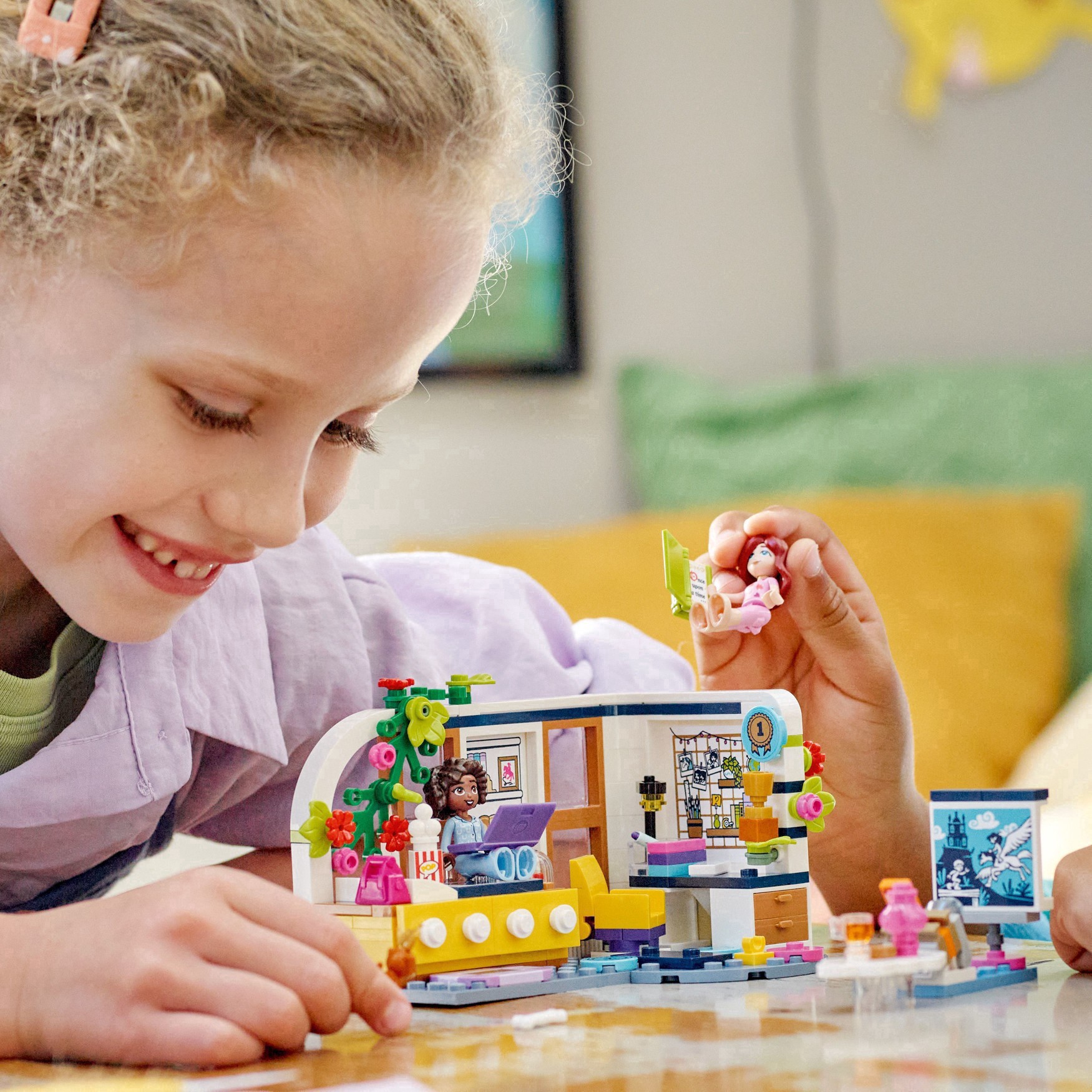 slide 2 of 21, Lego Friends Aliya's Room Playset, 209 pc