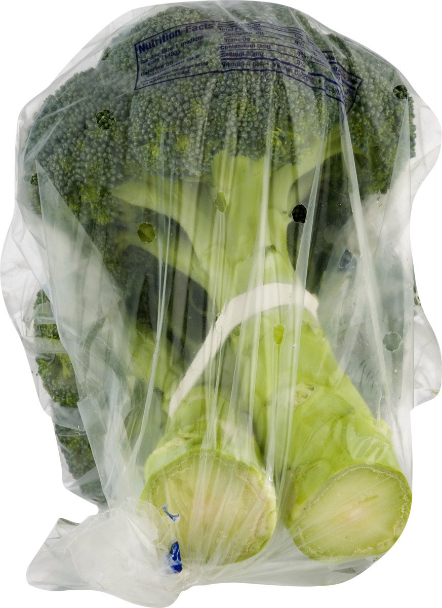 slide 9 of 10, Ocean Mist Farms Broccoli, 