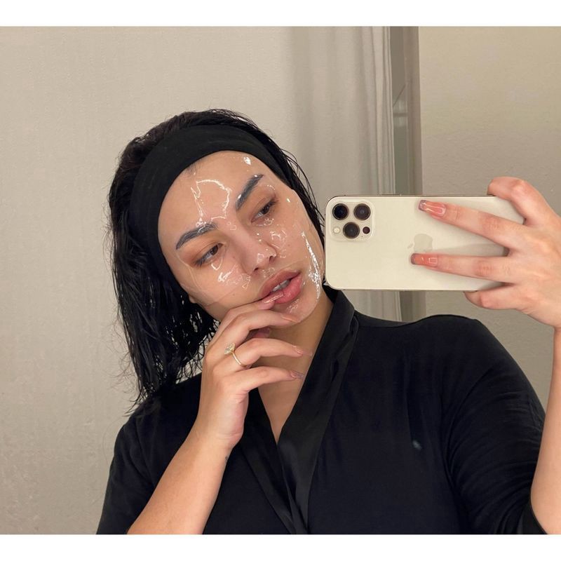 slide 4 of 7, Loops Hydrogel Dream Sleep Face Mask 1.058 oz, 1.058 oz