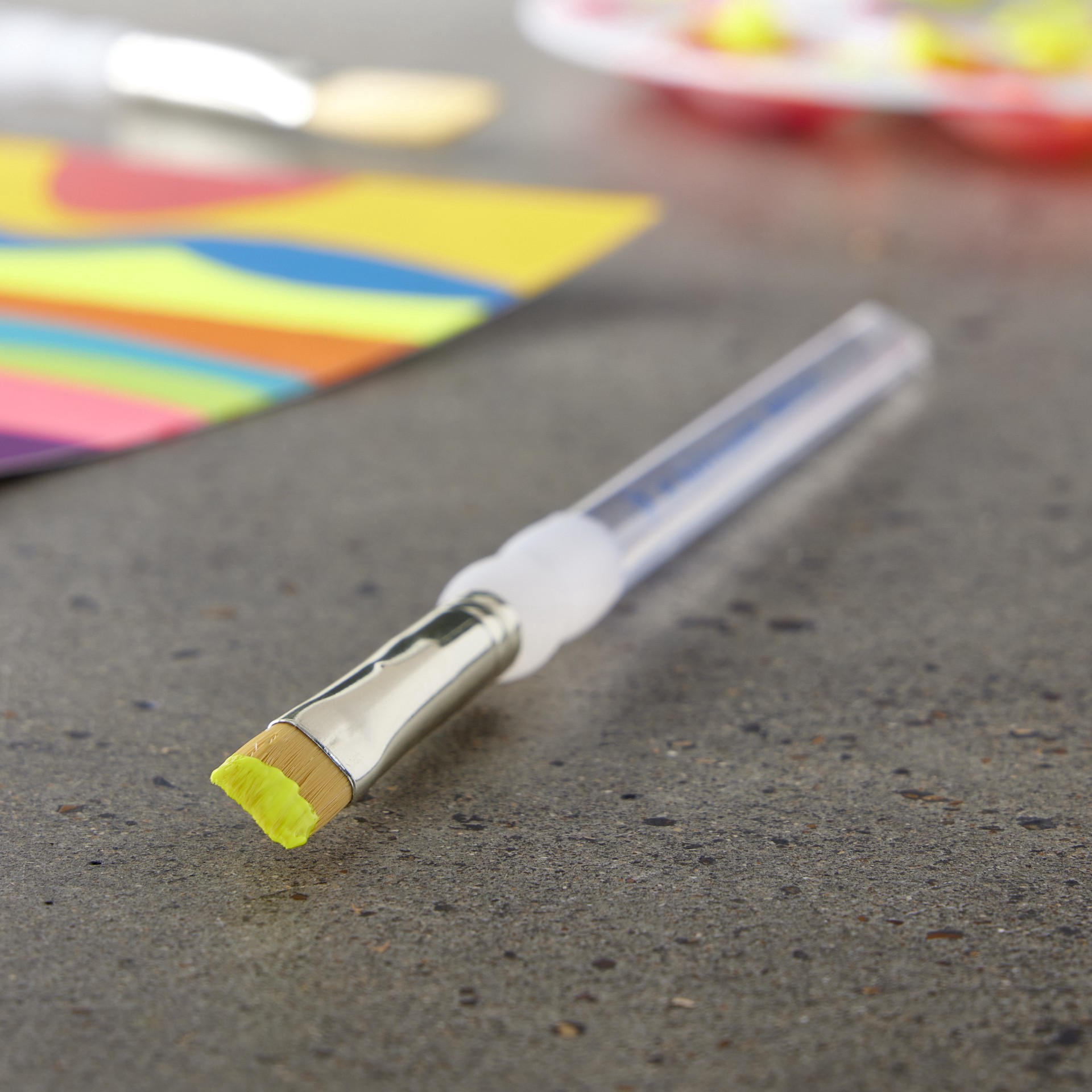 slide 2 of 2, Royal & Langnickel Soft-Grip Shader Brush, 1 ct