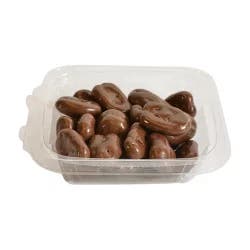 L&B Milk Chocolate Pecans