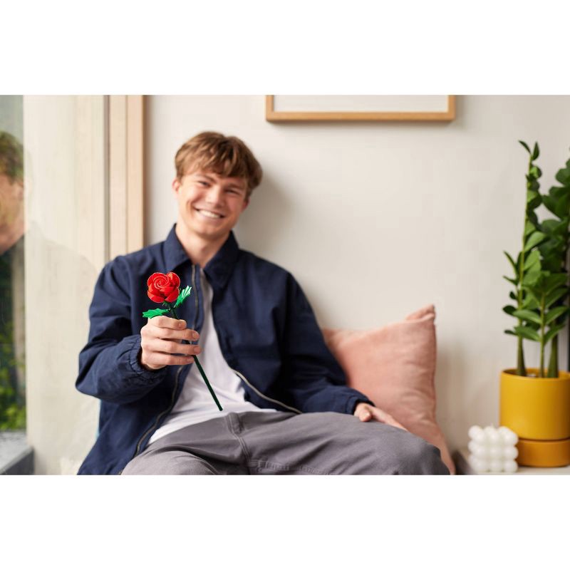 slide 6 of 8, MAX Build More Vanenitnes Rose Collection Lego, 1 ct