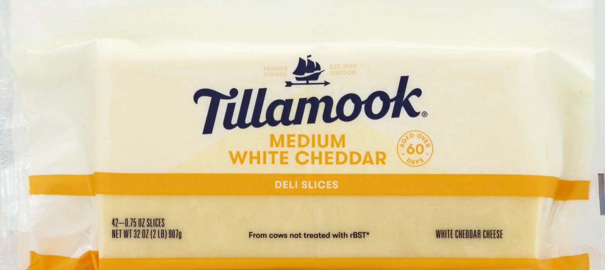 slide 4 of 6, Tillamook Medium White Cheddar Cheese Slices 42 - 0.75 oz Slices, 42 ct