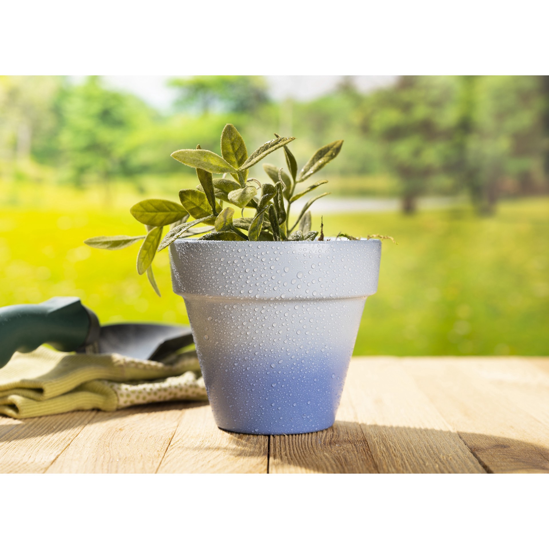 slide 7 of 9, Mod Podge All-In-One Ultra Spray-On Glue & Sealer, 4 fl oz