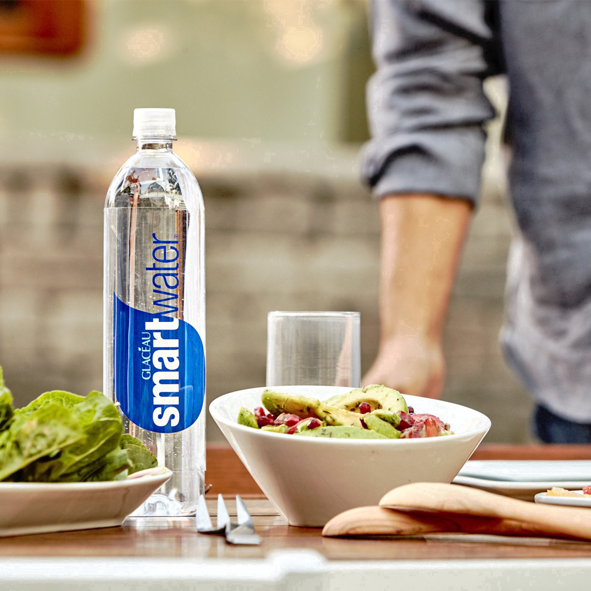 slide 29 of 60, Smartwater Bottles - 6pk/16.9 fl oz, 6 ct; 16.9 fl oz