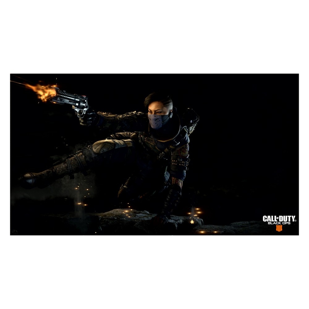 slide 3 of 10, Call of Duty: Black Ops Game, 4 pc