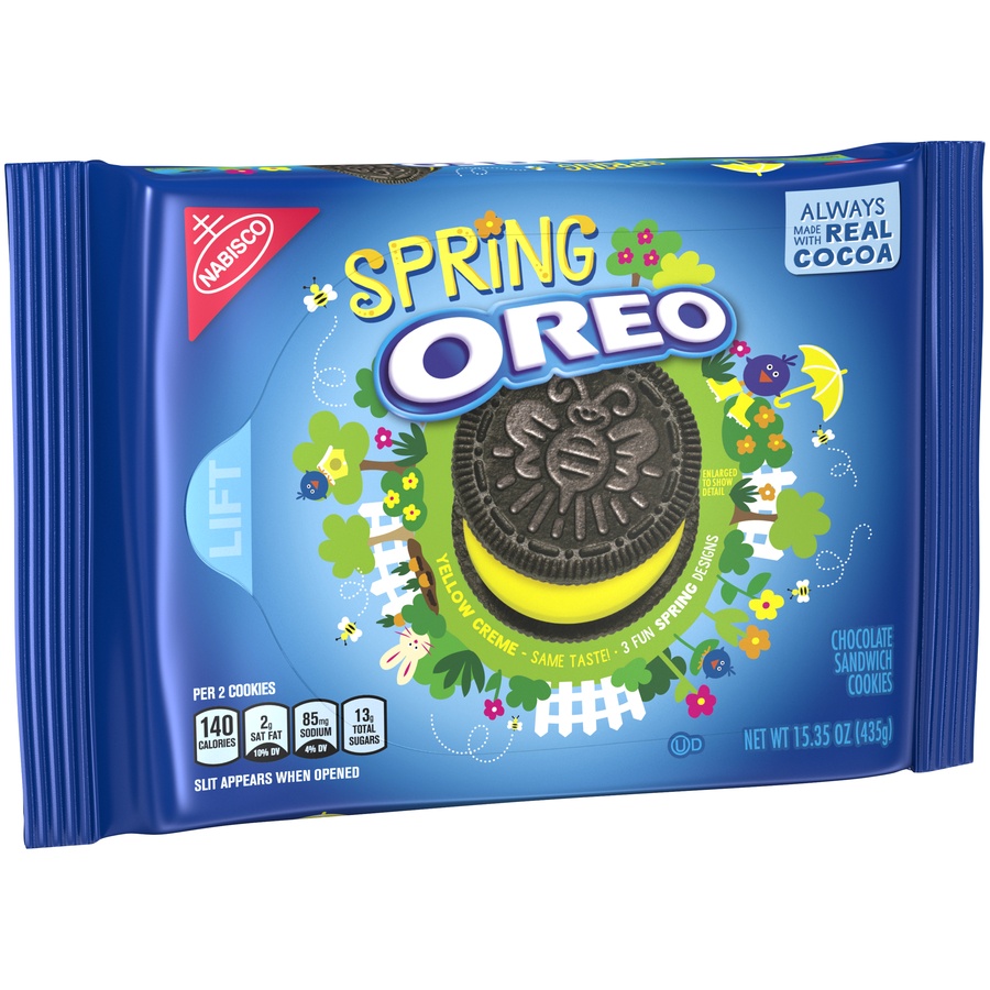 slide 3 of 8, Oreo Spring Design Chocolate Sandwich Cookies, 15.35 oz