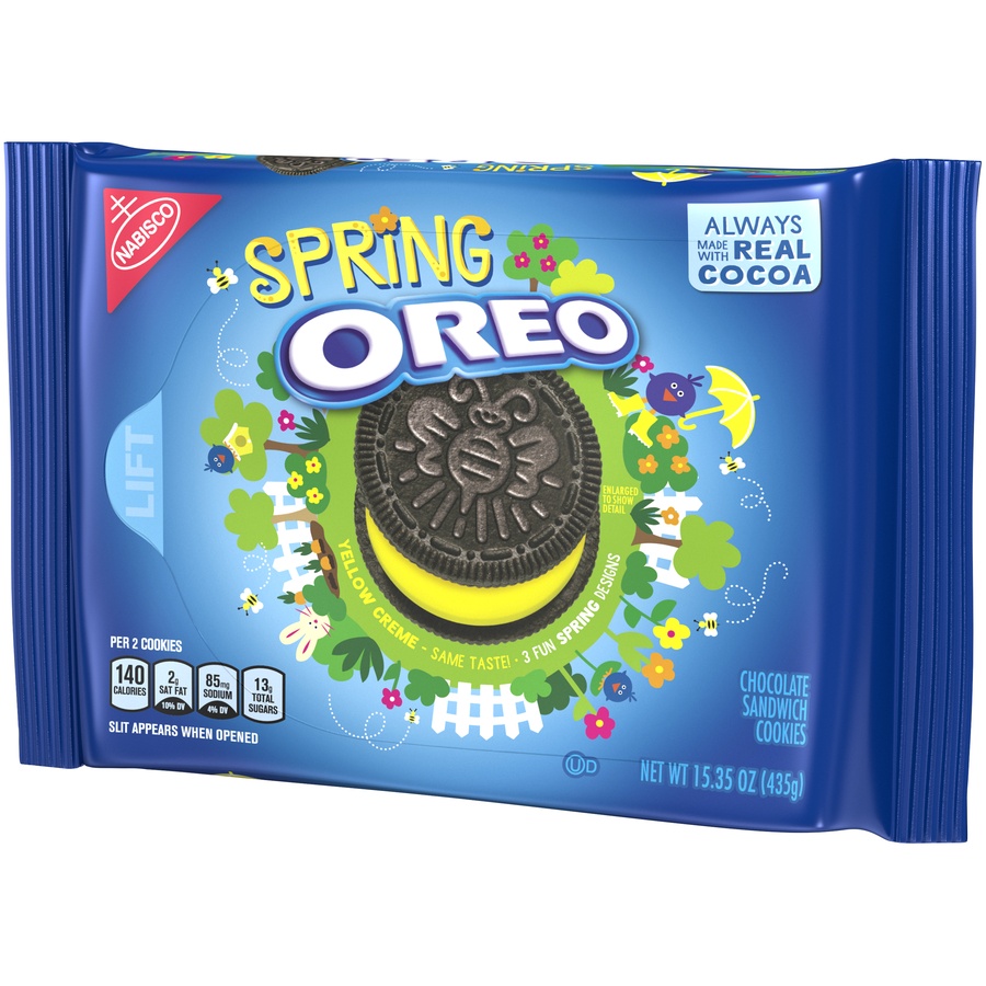 slide 4 of 8, Oreo Spring Design Chocolate Sandwich Cookies, 15.35 oz