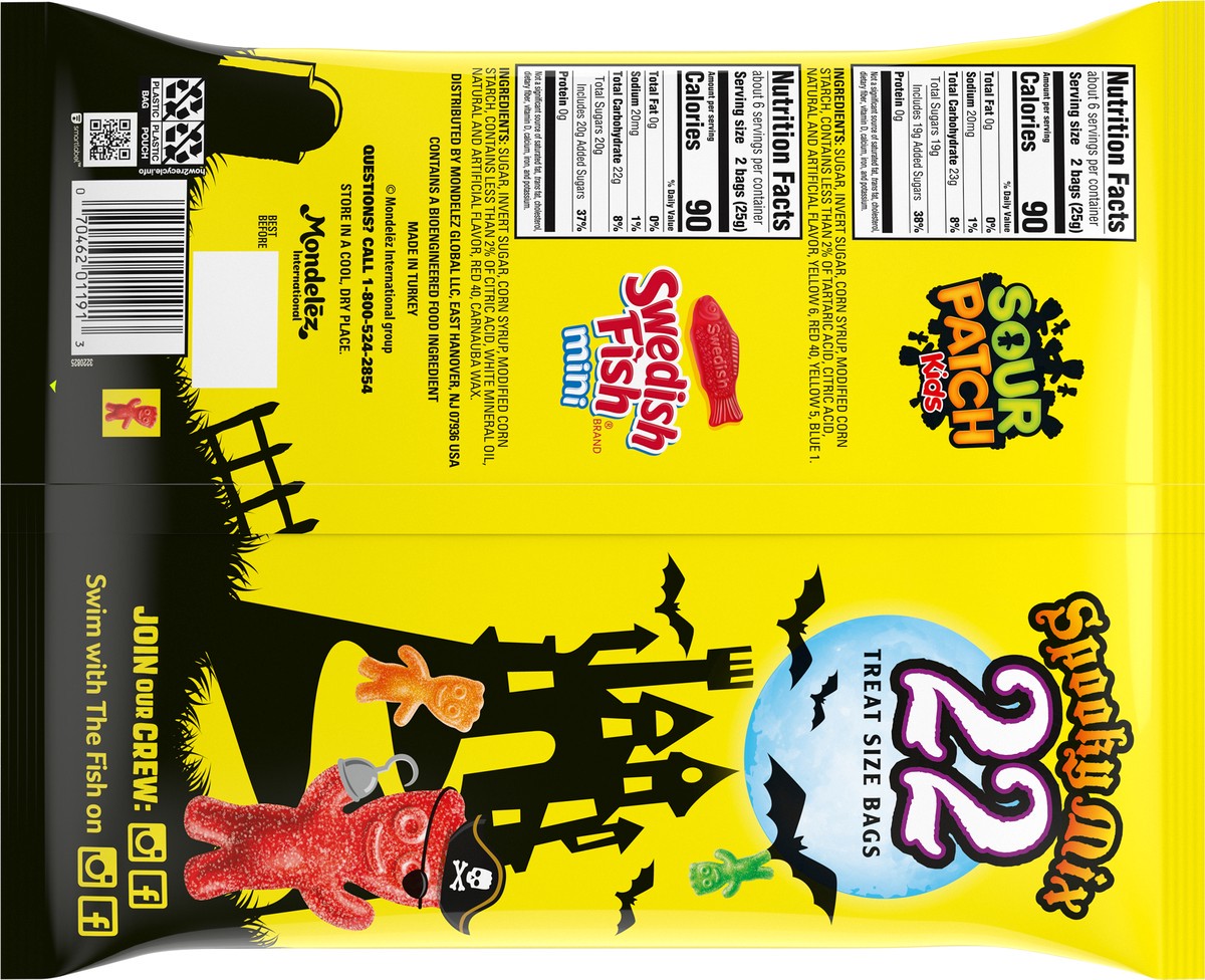 slide 4 of 9, Sour Patch/Swedish Fish Red SOUR PATCH KIDS & SWEDISH FISH Mini Halloween Candy Variety Pack, 22 Trick or Treat Bags,