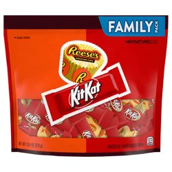 Hershey's Kit Kat and Reese's Miniatures Assorted Milk Chocolate Candy Family Pack, 13.4 oz