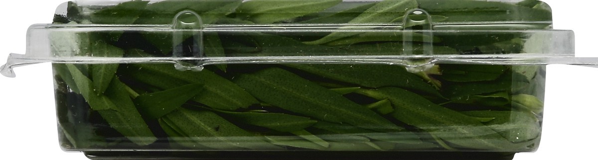 slide 4 of 6, Full Circle Tarragon, 0.67 oz