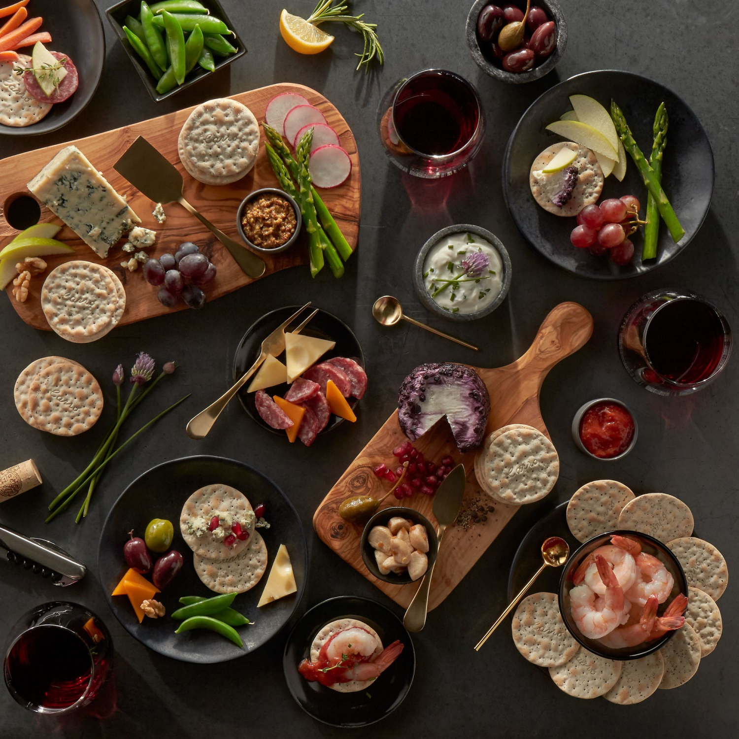 slide 6 of 8, Carr's Cracked Pepper Table Water Crackers, 1 ct