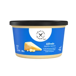 Crafted Market By Meijer Alfredo Pasta Sauce, 16 Oz.