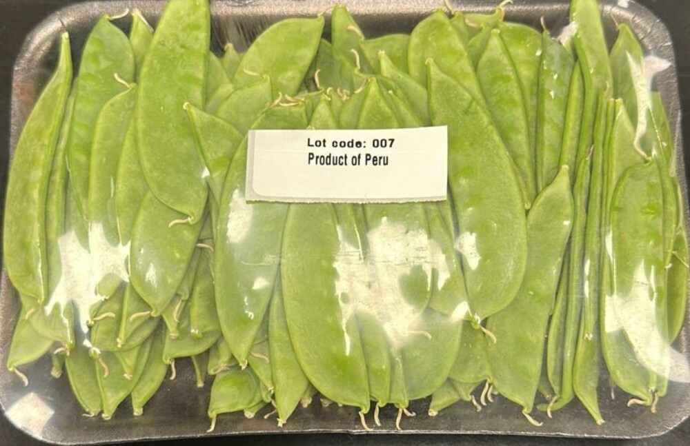 slide 1 of 1, Trayed Snow Peas, 12 oz