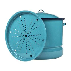 Cinsa Blue Steamer Pot with Trivet