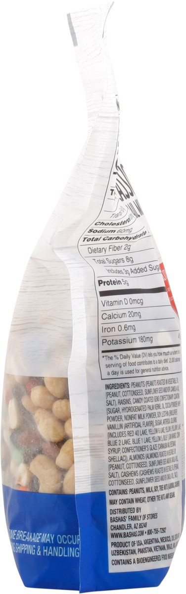 slide 6 of 12, Bashas Trail Mix Classic, 26 oz