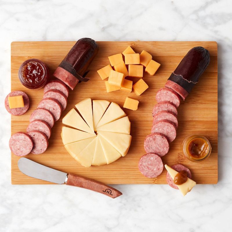 slide 2 of 4, Hickory Farms Classic Charcuterie Board - 17oz, 17 oz